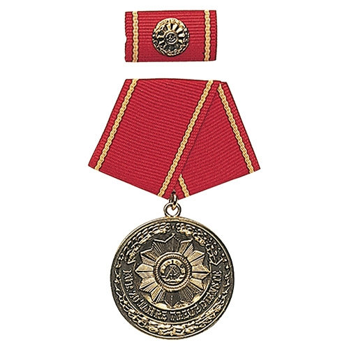Medaila vyznamenanie MDI 'F.TREUE DIENSTE' 20rokov ZLATÁ