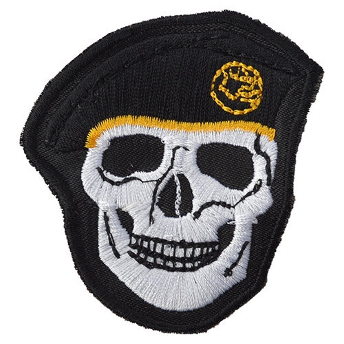 Nášivka LEBKA baret vo farbe ČIERNA